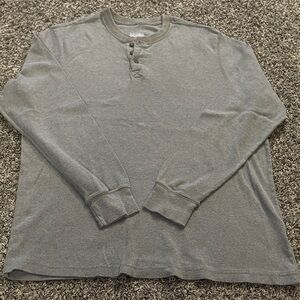 Vintage Basic Editions Men's Long Sleeve Gray Henley (XL)